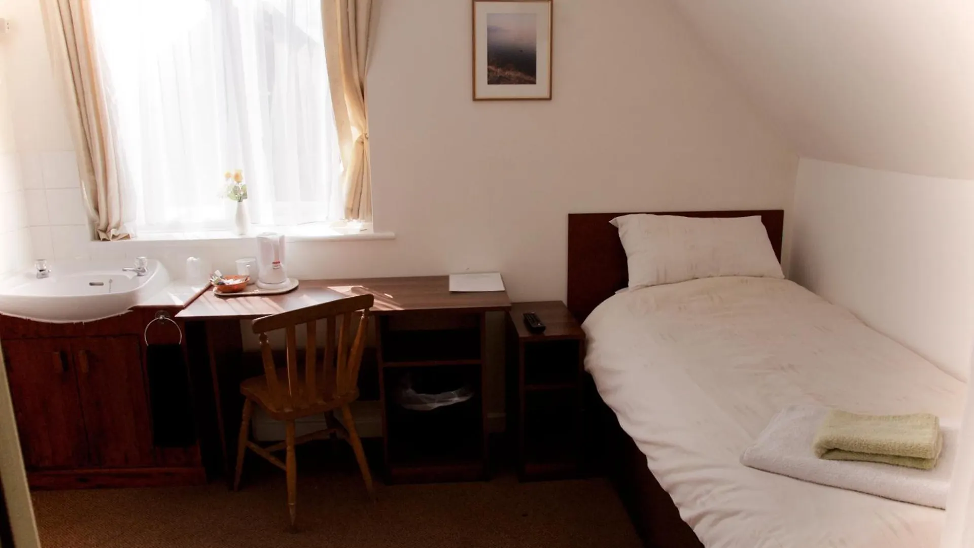 Landguard House Bed Only Hotel Southampton Reino Unido