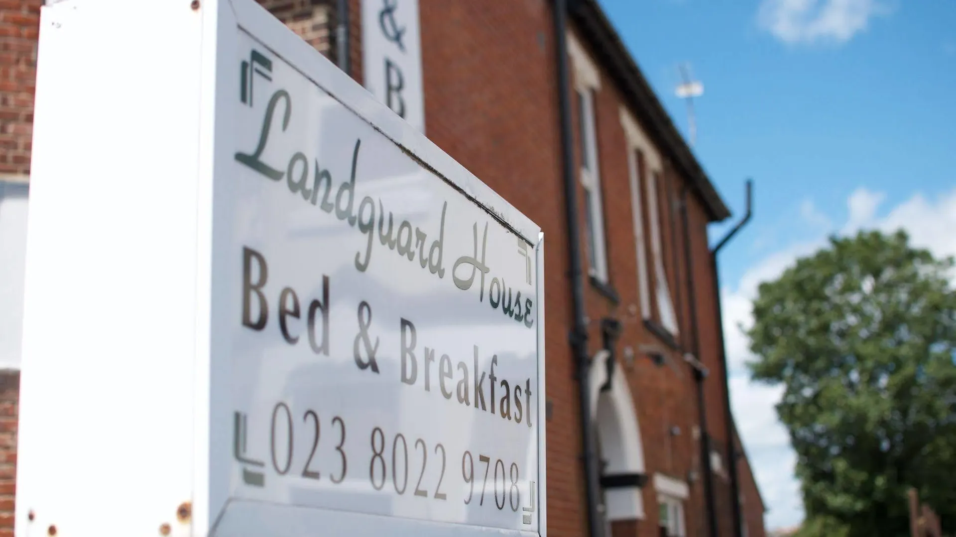 Landguard House Bed Only Guest house Southampton